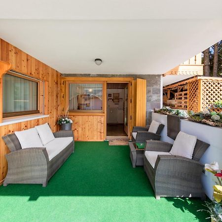 Apartmán Majon D'Aisciuda Vigo di Fassa Pokoj fotografie