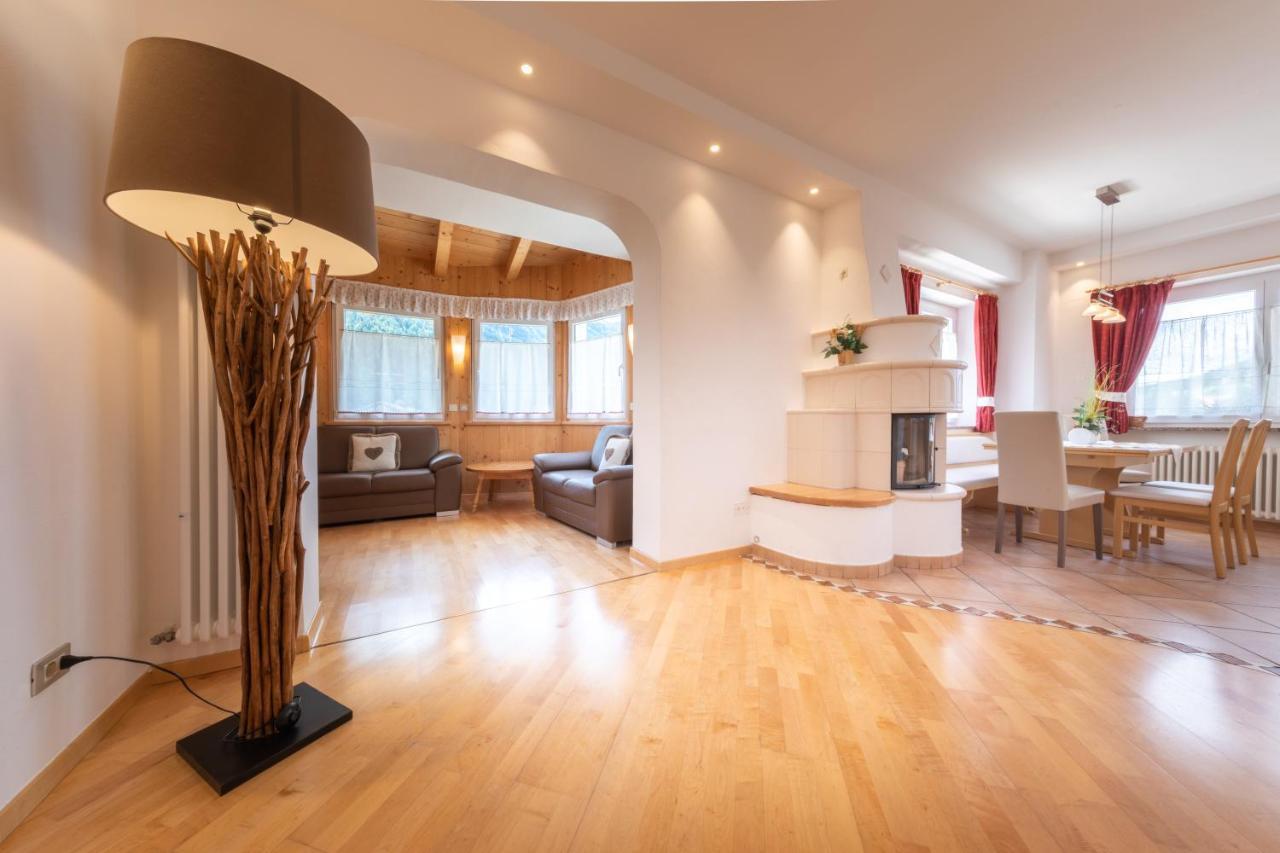 Apartmán Majon D'Aisciuda Vigo di Fassa Exteriér fotografie