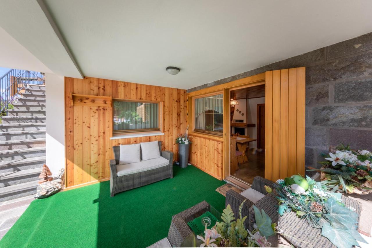 Apartmán Majon D'Aisciuda Vigo di Fassa Exteriér fotografie