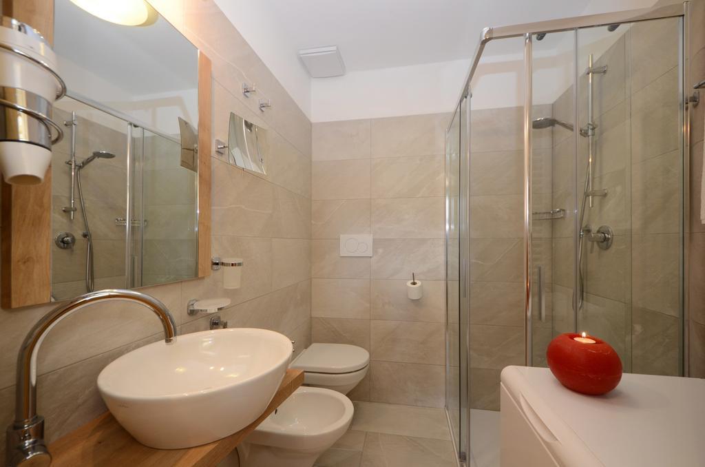 Apartmán Majon D'Aisciuda Vigo di Fassa Pokoj fotografie